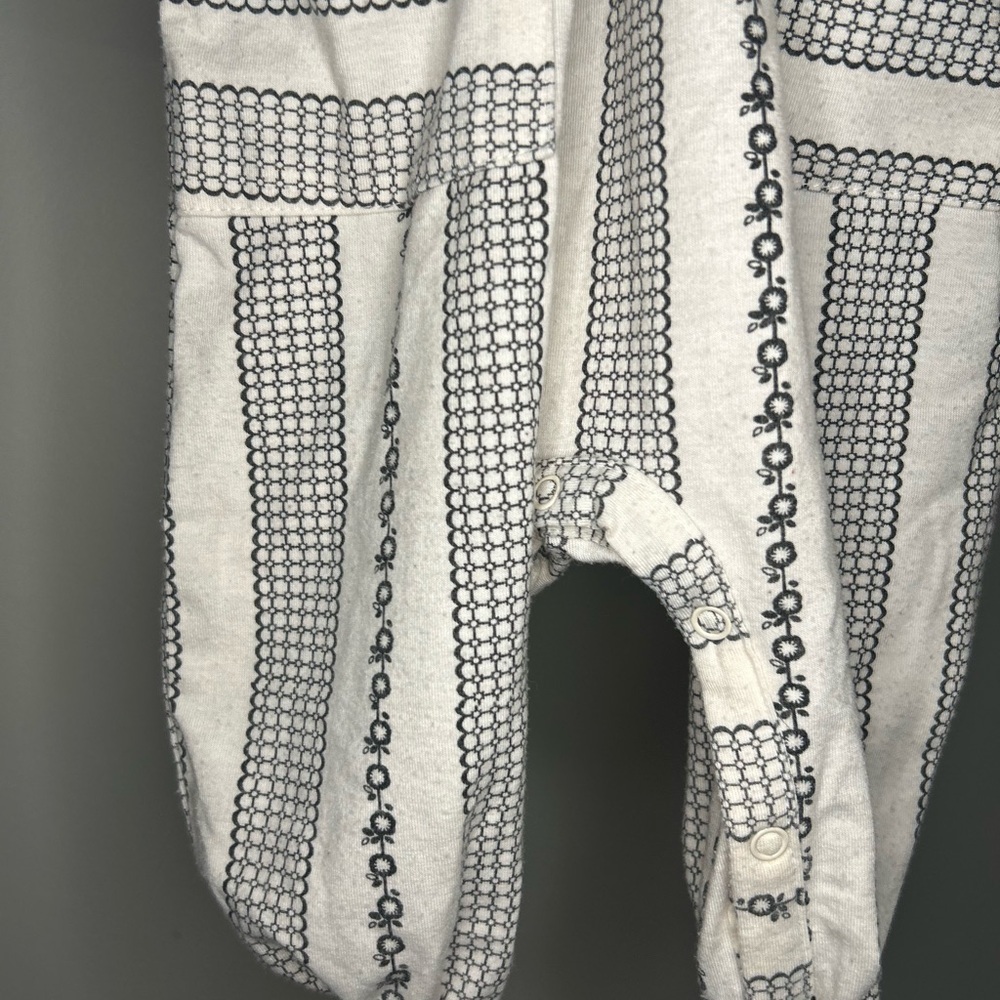 Jessica Simpson White and Black Kids Romper - Picture 9 of 9